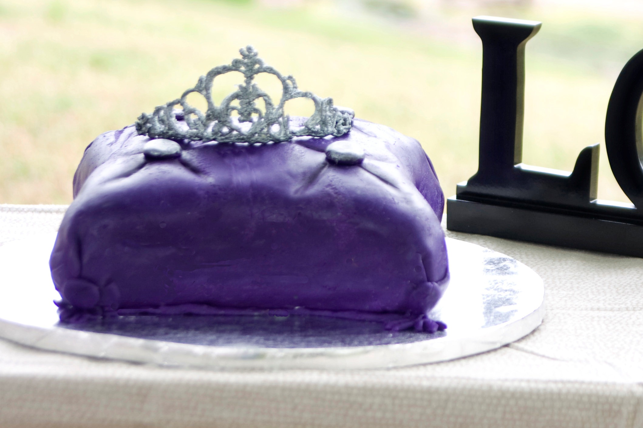 Sweetopia Desserts Pillow Cake